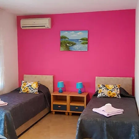 Къща за гости далия - Несебър