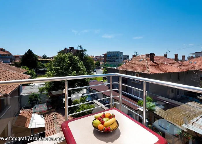 далия - Гостьовий будинок 4*