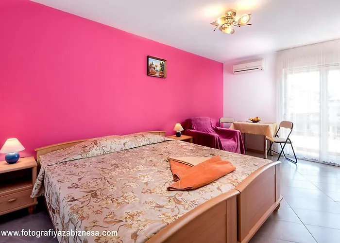 Гостьовий будинок далия - 4*