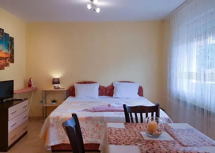 далия - Гостьовий будинок